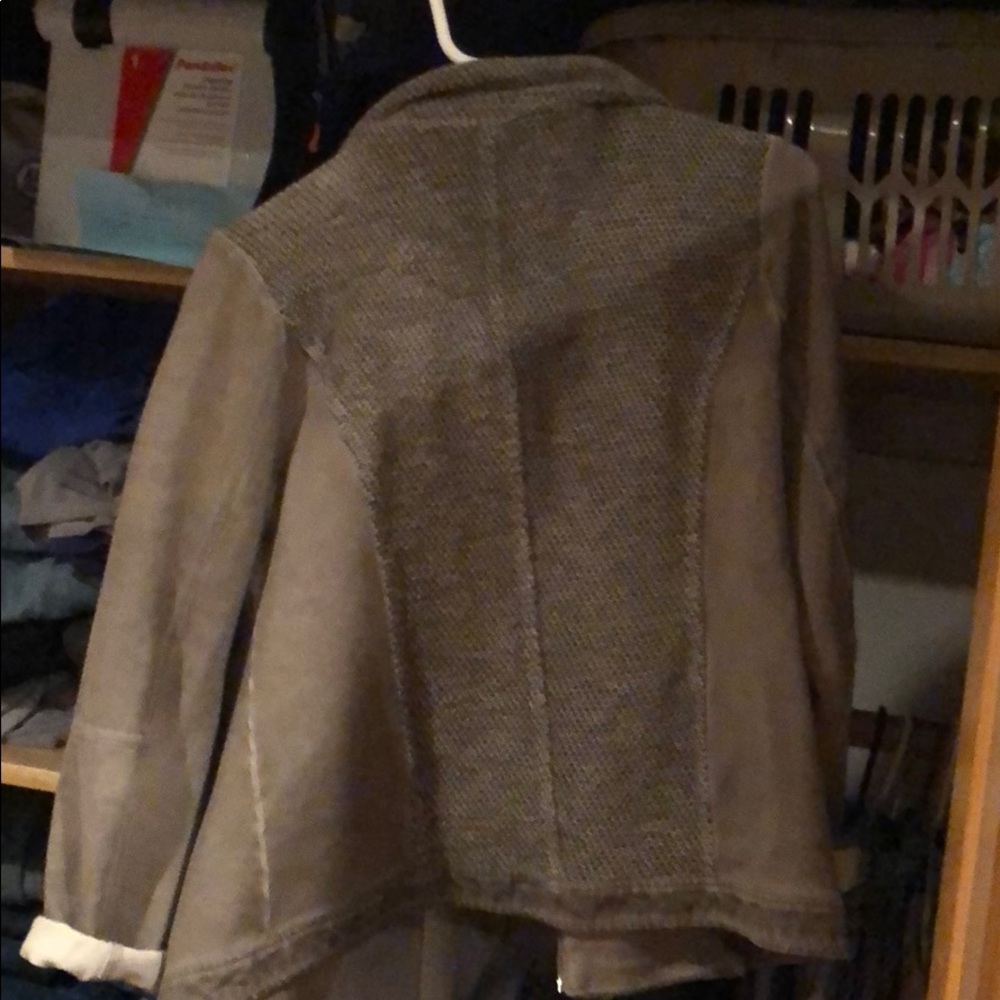 Jacket - Picture 2 of 2